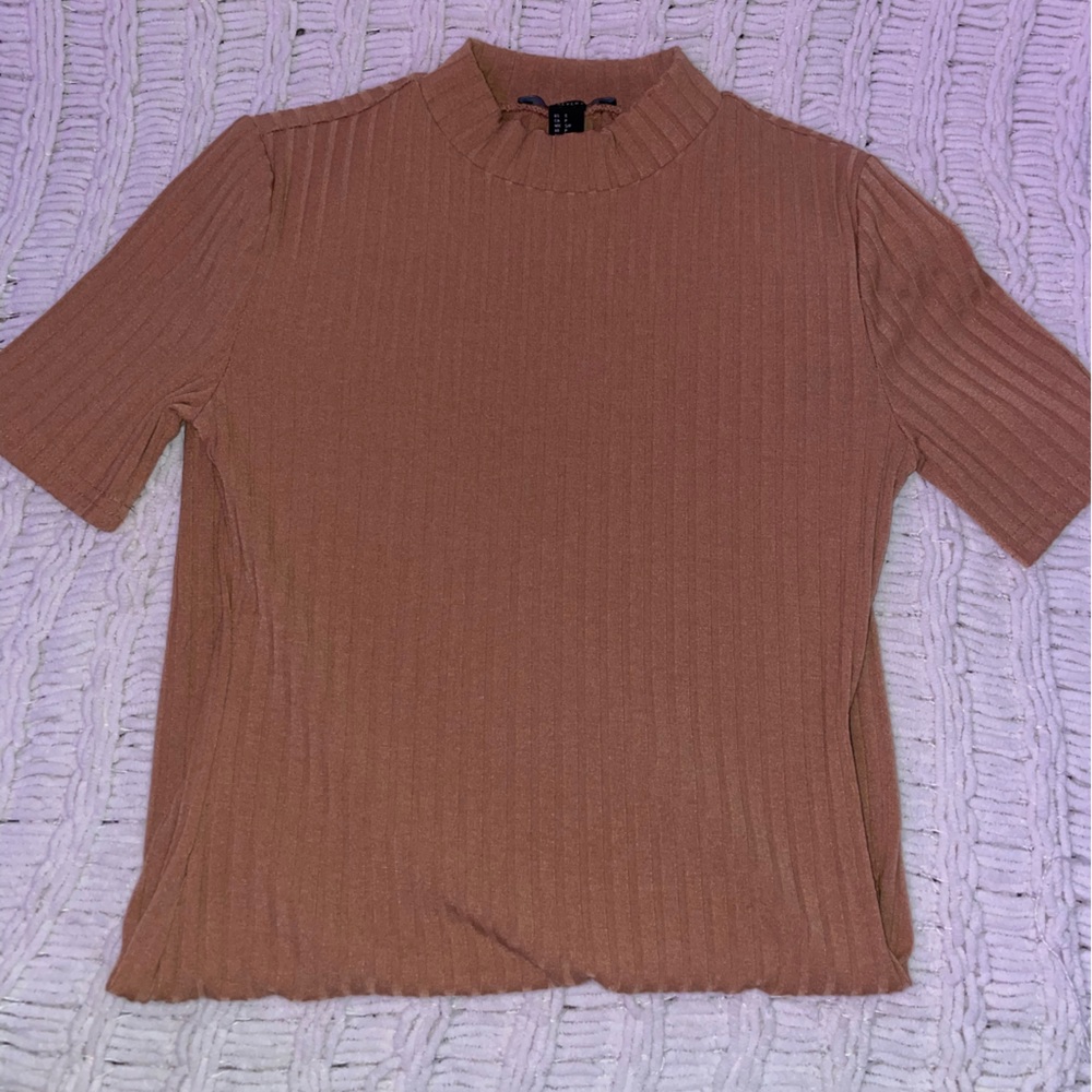 Tan short sleeve dress midi